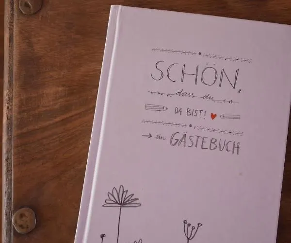 Semesterbostad Mit Charme *